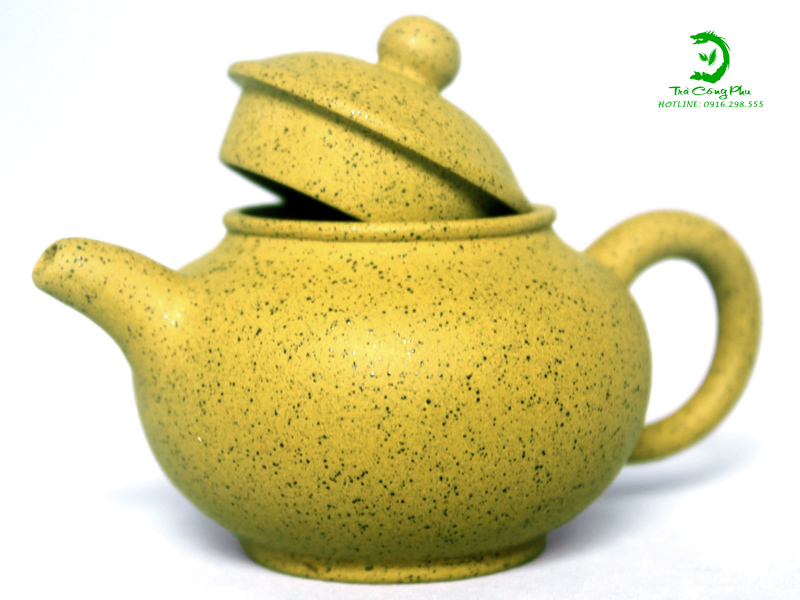 ấm đất nghi hưng