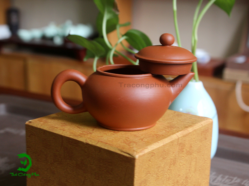 Ấm tử sa Thủy bình