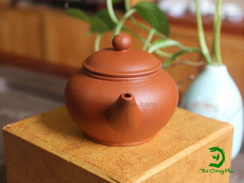 Ấm tử sa Thủy bình