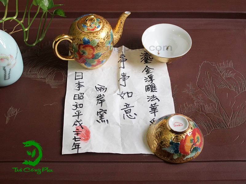 Bộ ấm chén Hoàng Gia TCP03